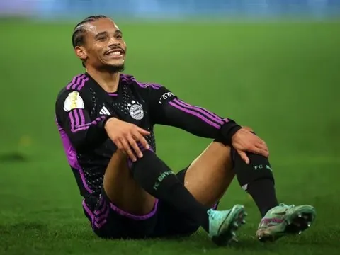 Sane gieo sầu cho Man City và Liverpool