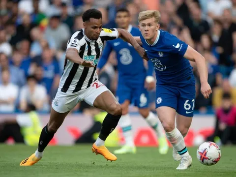 Lewis Hall gửi thông điệp rõ ràng đến Chelsea
