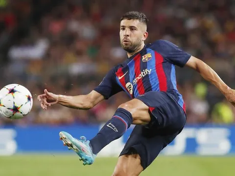 Sao Barca nói thẳng điều không hài lòng với Xavi