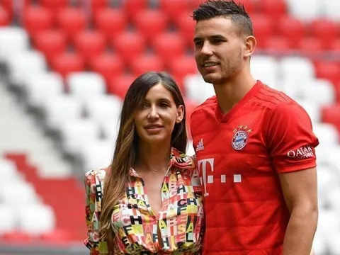 Sao Bayern bị tố ngoại tình với bồ cũ Ronaldo