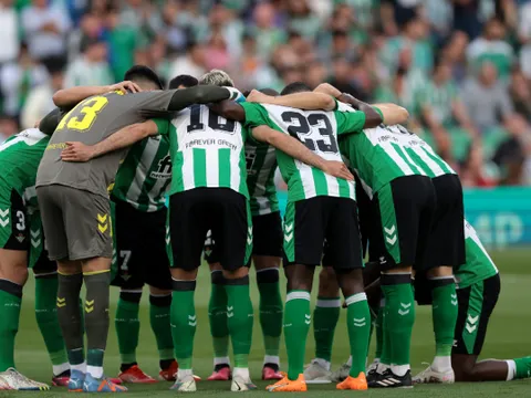 Sao Betis thừa nhận sự bất lực trước M.U