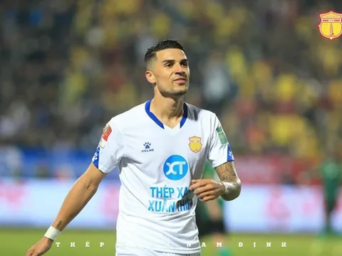 Sao Brazil nói lời thẳng thắn về Văn Toàn