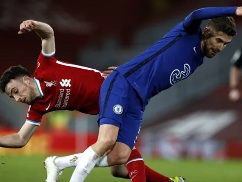 Sao Liverpool chỉ ra điểm chính yếu trong lối chơi Chelsea