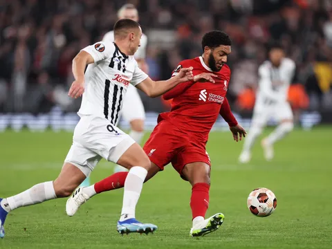 Sao Liverpool có màn trình diễn 10/10