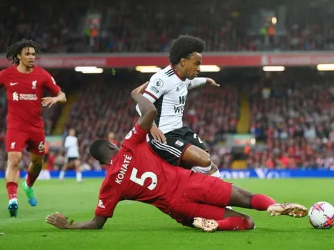 Sao Liverpool được ca ngợi xuất sắc nhất thế giới