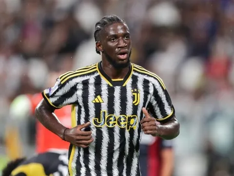 Sao mai Juventus lọt vào tầm ngắm đại diện thành London