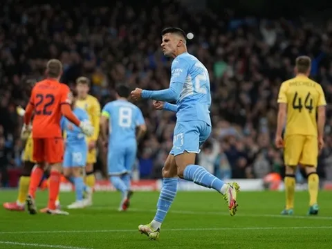 Sao Man City thiết lập kỷ lục Champions League
