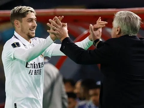 Sao Real Madrid, Valverde thắng cược lớn HLV Ancelotti