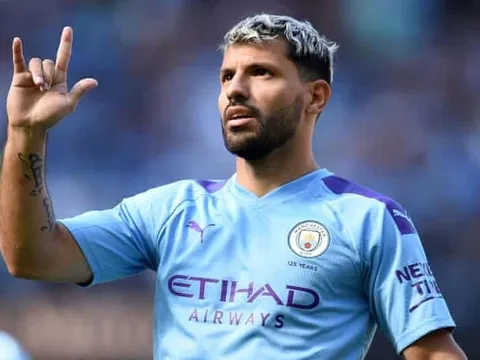 Sao trẻ Arsenal được so sánh với Sergio Aguero