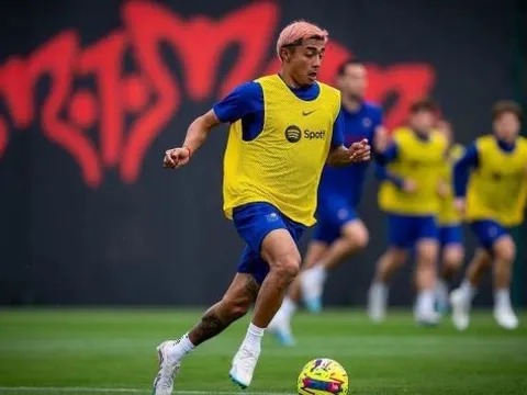 Sao trẻ Barca chơi tốt trong màu áo mới