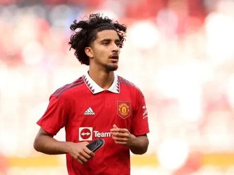 Sao trẻ Man Utd chuẩn bị xách vali rời Old Trafford