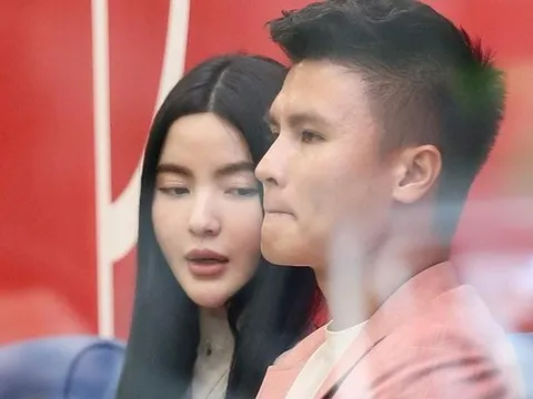 Bạn gái Quang Hải bị nghi tự tử; Nhân tố Việt kiều được khen hết lời