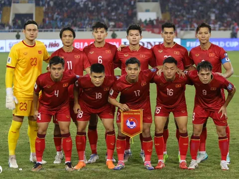 Sắp đấu Việt Nam, truyền thông Indonesia vui mừng vì 1 điều