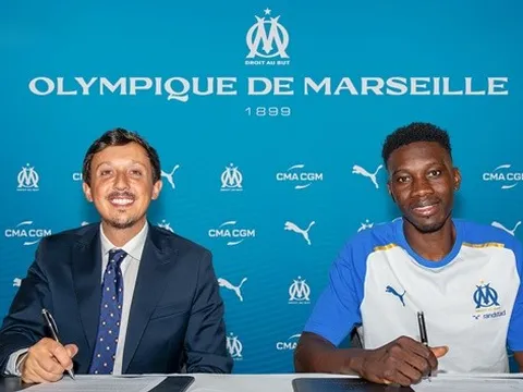 Marseille ra giá cho ngôi sao Senegal