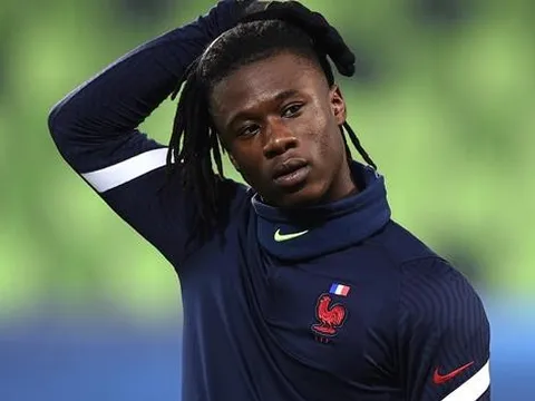 Sau Benzema, tuyển Pháp đón thêm tin xấu với Camavinga