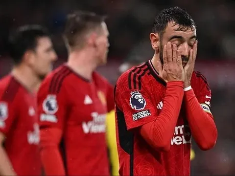 Cơn ác mộng của Manchester United vẫn chưa dừng lại