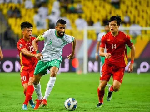 Nhìn Saudi Arabia, nghĩ về bóng đá Việt Nam