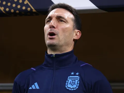 Scaloni đi vào hàng ngũ những HLV vĩ đại nhất Argentina