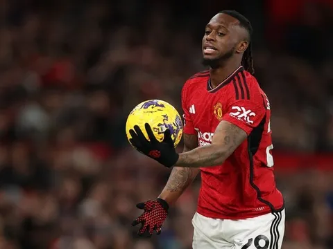 Đội bóng của Ronaldo tiếp tục nhắm hàng M.U