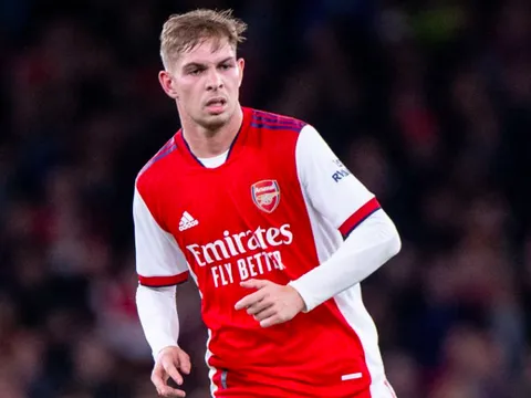 Jamie Carragher phát cuồng với nhạc trưởng của Arsenal