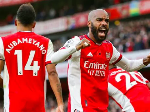 Thêm một Gã khổng lồ gia muốn sở hữu Lacazette
