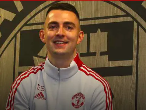 CHÍNH THỨC! Man Utd hoàn tất HĐ quan trọng cho Rangnick