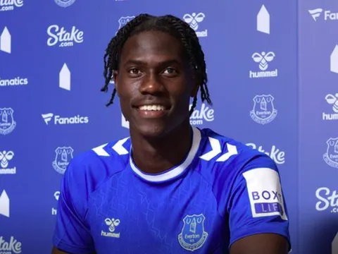 Chelsea mua sắm hoảng loạn, sao 50 triệu bảng có câu trả lời