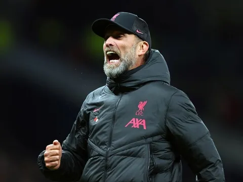 ƯCV hàng đầu mua Chelsea có câu trả lời cho Liverpool