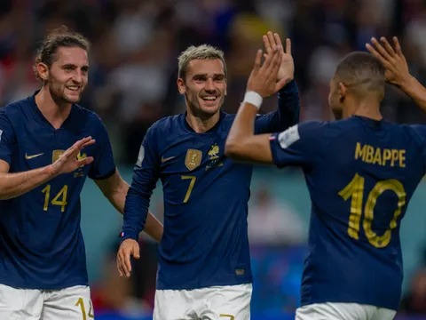 "Không hiểu sao không ai nói về cậu ấy, quan trọng chỉ sau Mbappe"