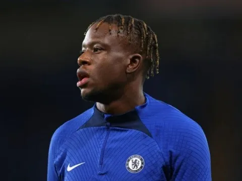 West Ham gửi đề nghị cho người thay thế Rice