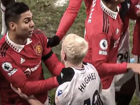 "Casemiro nên bị bắt giam vì hành động đó"