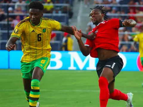 Vừa bị Man Utd thải loại, ngọc quý liền có màn ra mắt tuyển quốc gia