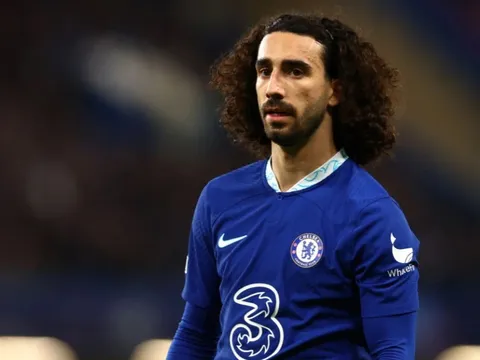 Vì sao Ten Hag muốn Cucurella bất chấp khủng hoảng ở Chelsea?