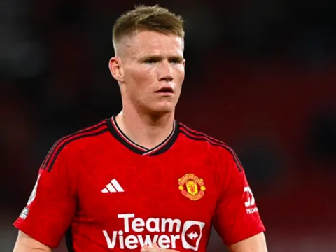 NÓNG! Có Amrabat, M.U chốt luôn vụ McTominay