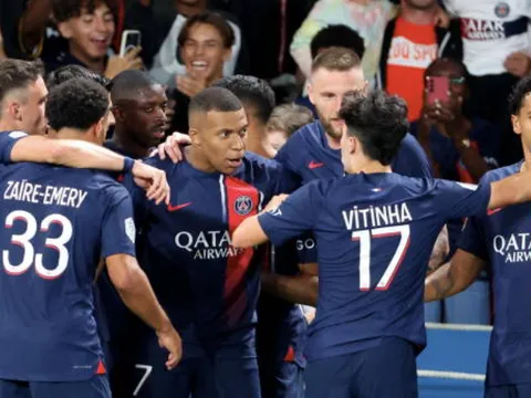Mbappe nổ cú đúp, PSG có thắng lợi đầu tay