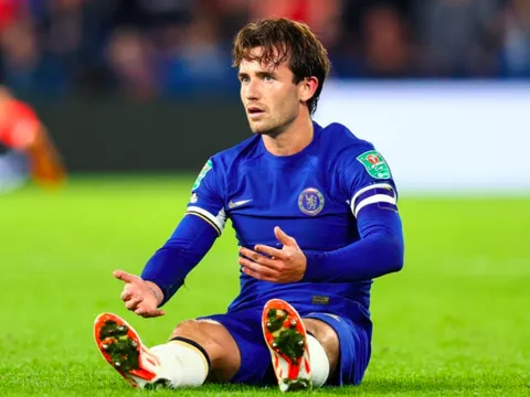 Cầu thủ Chelsea nghỉ thi đấu 8 trận liền