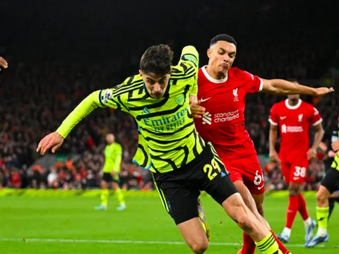 'Arsenal khó đón tân binh'