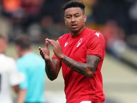 Bất ngờ! 26 đội bóng tiếp cận Jesse Lingard