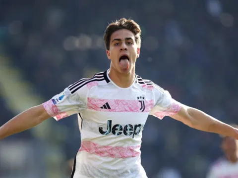 Kenan Yildiz đã biến đổi không chỉ Juve, mà cả Vlahovic