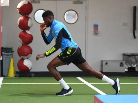 Arteta làm rõ khả năng Partey ra sân