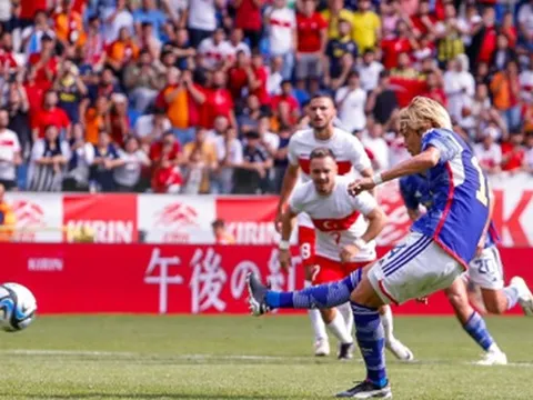 Nhật Bản hạ gục TNK trong trận cầu 6 bàn