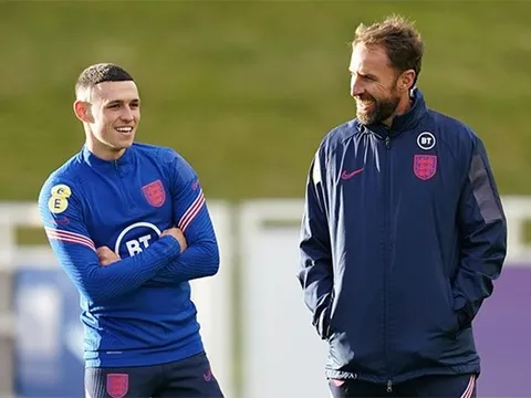 Southgate sẽ kìm hãm Foden?