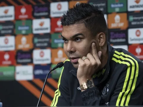 Casemiro ngạc nhiên với phẩm chất của Ten Hag, chỉ số ít HLV có
