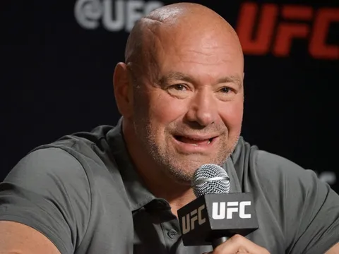 Sếp UFC: 'Kém tài năng mới chơi bóng đá'
