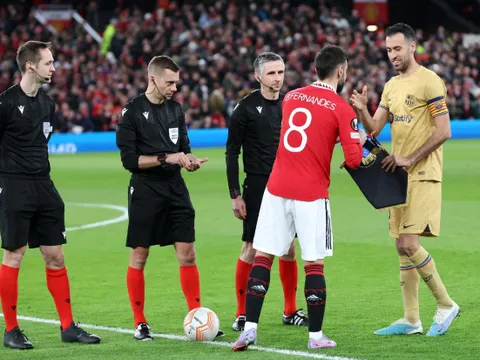 Sergio Busquets: "Chúng tôi tức giận"