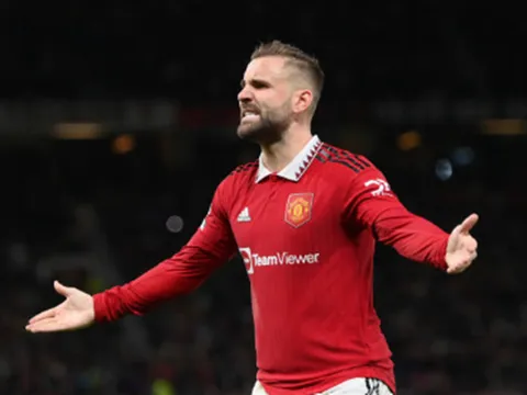 Barcelona muốn áp dụng luật Bosman với trụ cột M.U