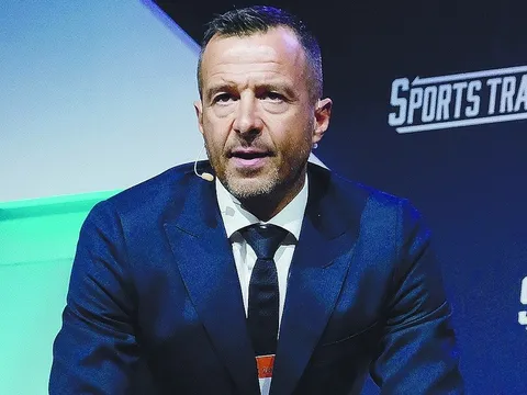 'Siêu cò' Jorge Mendes và mùa chuyển nhượng bận rộn