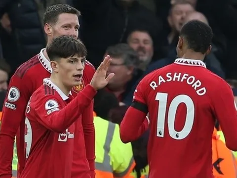 Siêu dự bị của Man Utd lộ diện