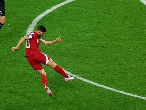 Siêu phẩm được ví với Paul Scholes xuất hiện ở Asian Cup 2023