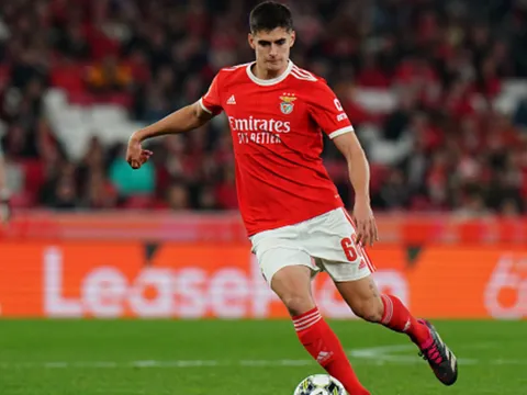 Liverpool sẵn sàng chi đậm cho chữ ký 100 triệu euro của Benfica